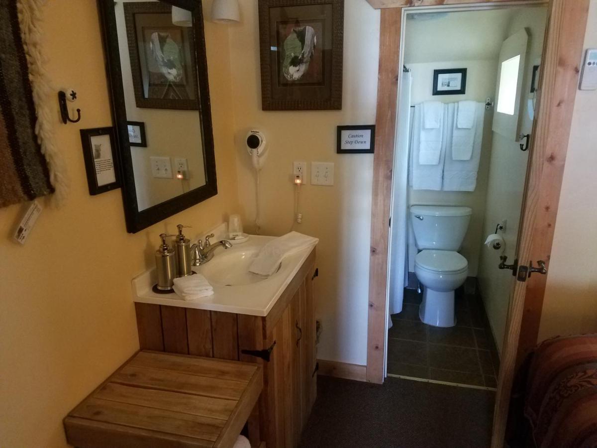 Alpaca Inn, The Lava Hot Springs Extérieur photo